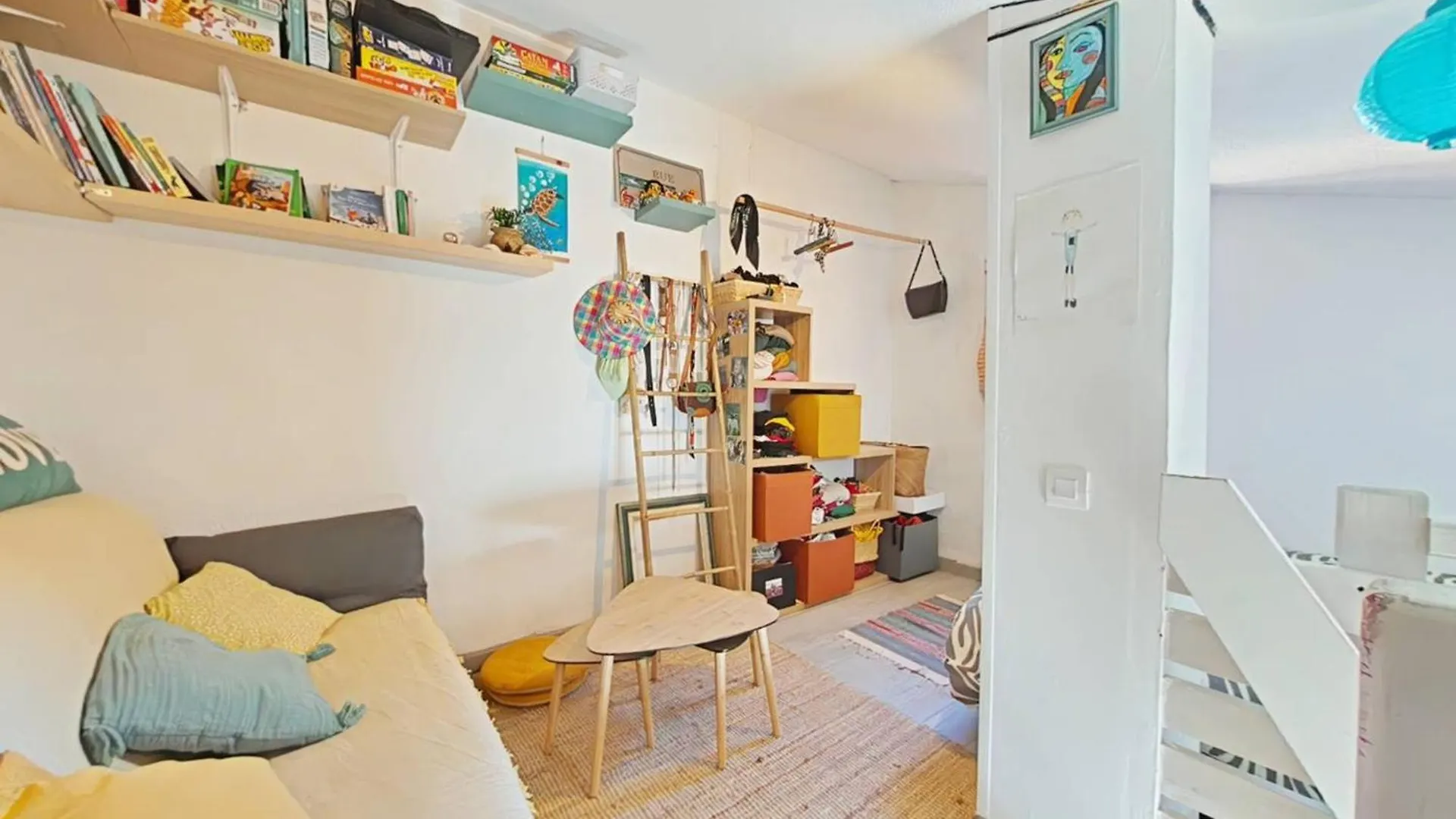 Studio Mezzanine A La Londe, Animaux Admis, Parking - Fr-1-826-11 France