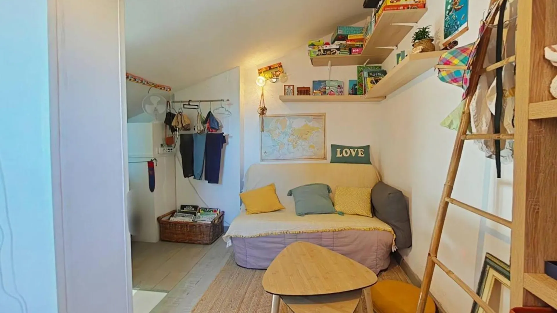 Apartment Studio Mezzanine A La Londe, Animaux Admis, Parking - Fr-1-826-11